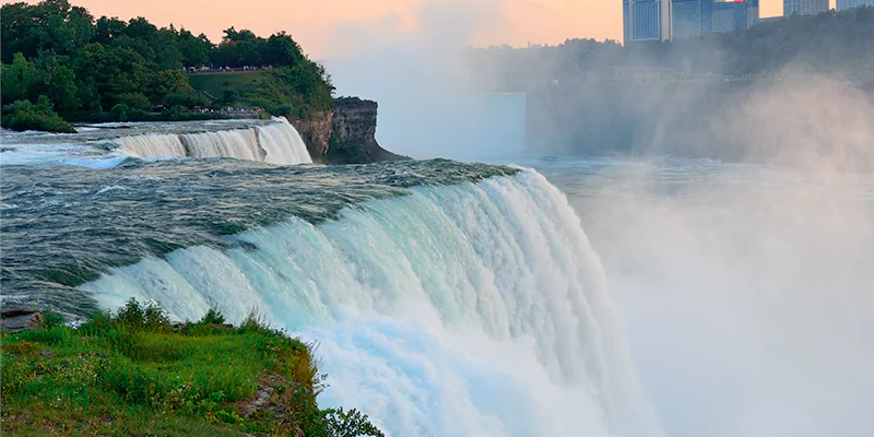 Niagara Falls 