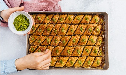 Baklava Recipe (Persian Style) - The Delicious Crescent